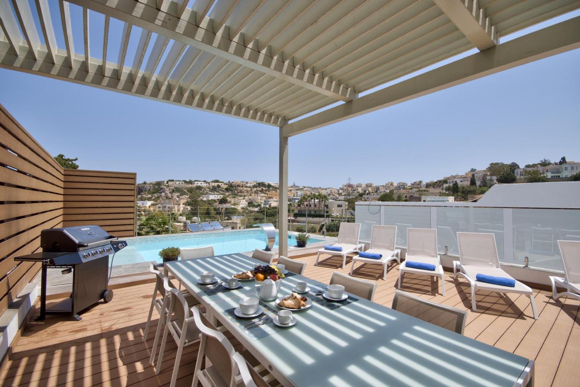 מליאהה Maltese Luxury Villas - Sunset Infinity Pools, Indoor Heated Pools And More! מראה חיצוני תמונה