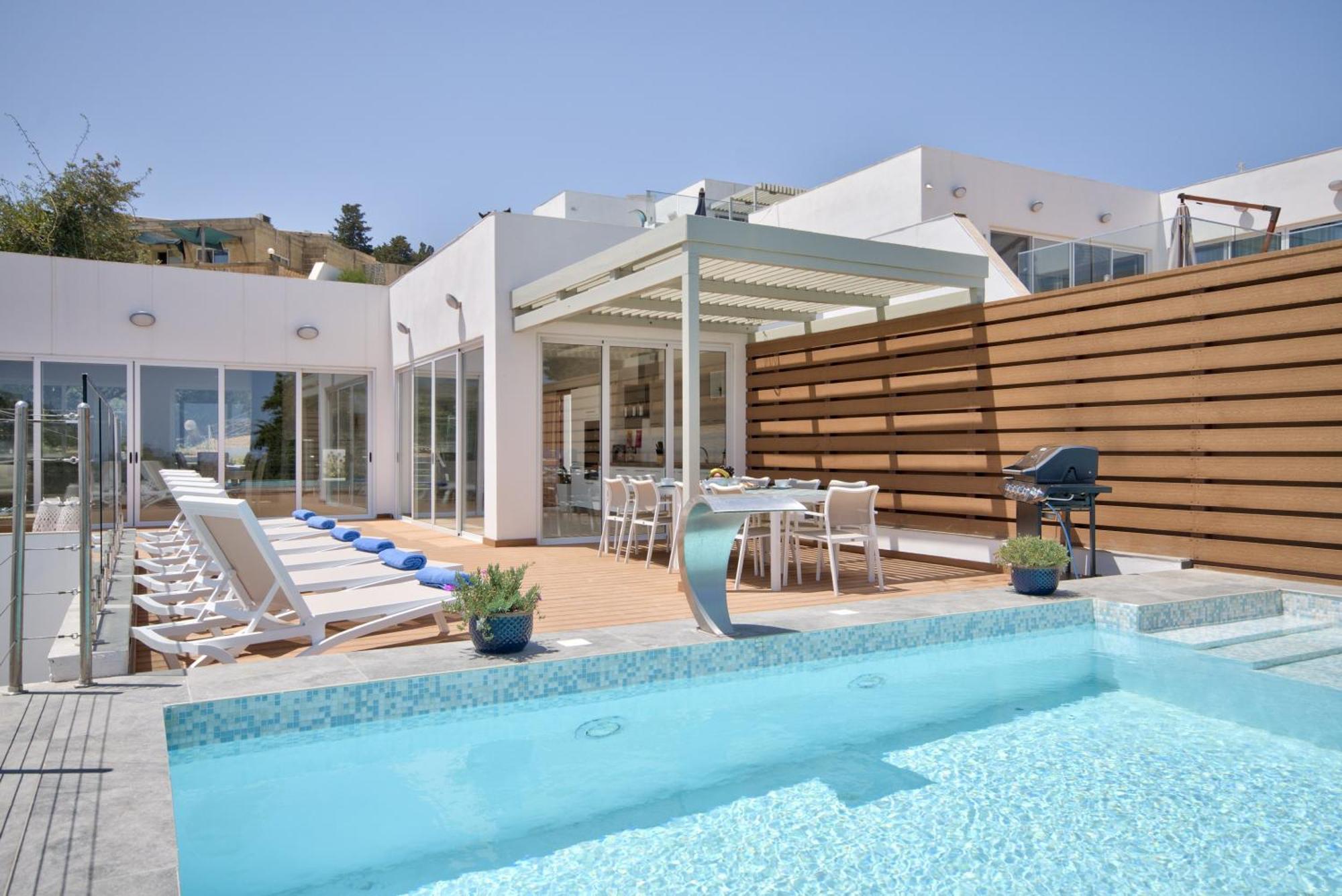 מליאהה Maltese Luxury Villas - Sunset Infinity Pools, Indoor Heated Pools And More! מראה חיצוני תמונה