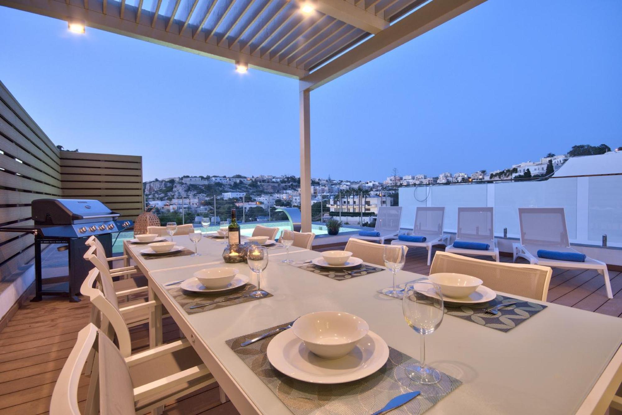 מליאהה Maltese Luxury Villas - Sunset Infinity Pools, Indoor Heated Pools And More! מראה חיצוני תמונה