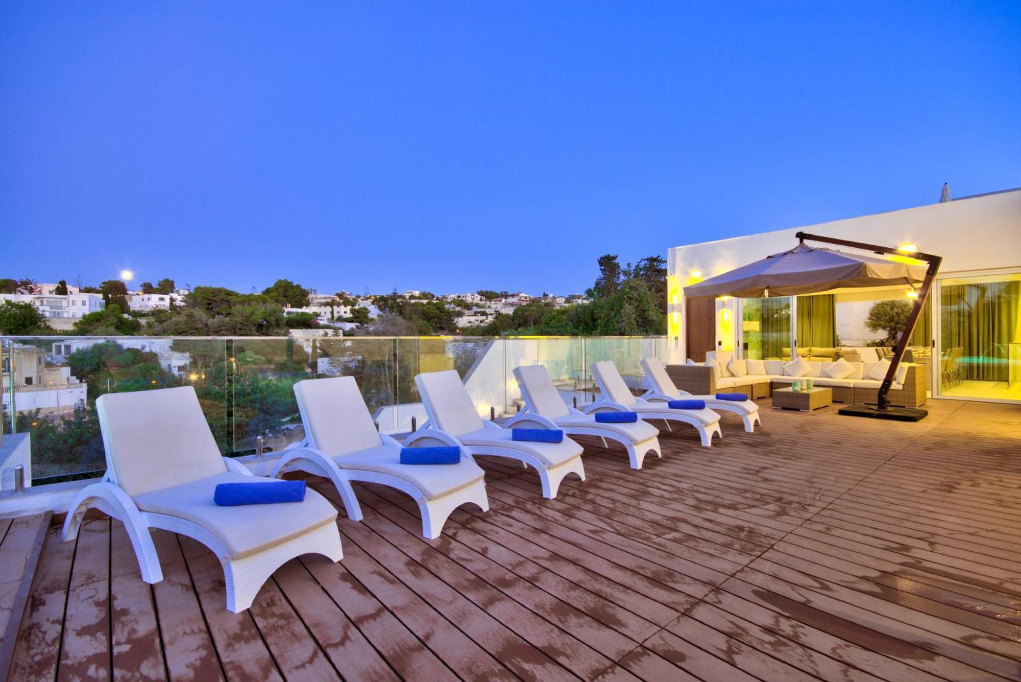 מליאהה Maltese Luxury Villas - Sunset Infinity Pools, Indoor Heated Pools And More! מראה חיצוני תמונה